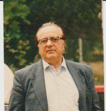 HENRY T.ZAPHIRATOS, cinéaste, dramaturge et romancier. Ancien élève de Sciences-Po, est un observateur fervent de la vie politique.
Auteur chez MORRIGANE ÉDITIONS de : MACRON - LA TRAJECTOIRE DU PRINCE. Décédé en septembre 2024.